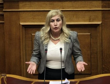 Η Ε. Αυλωνίτου «στόλισε» τον Α. Κατσανιώτη: «Τα κάνατε σκ... με τη Μακεδονική γλώσσα»! (βίντεο)